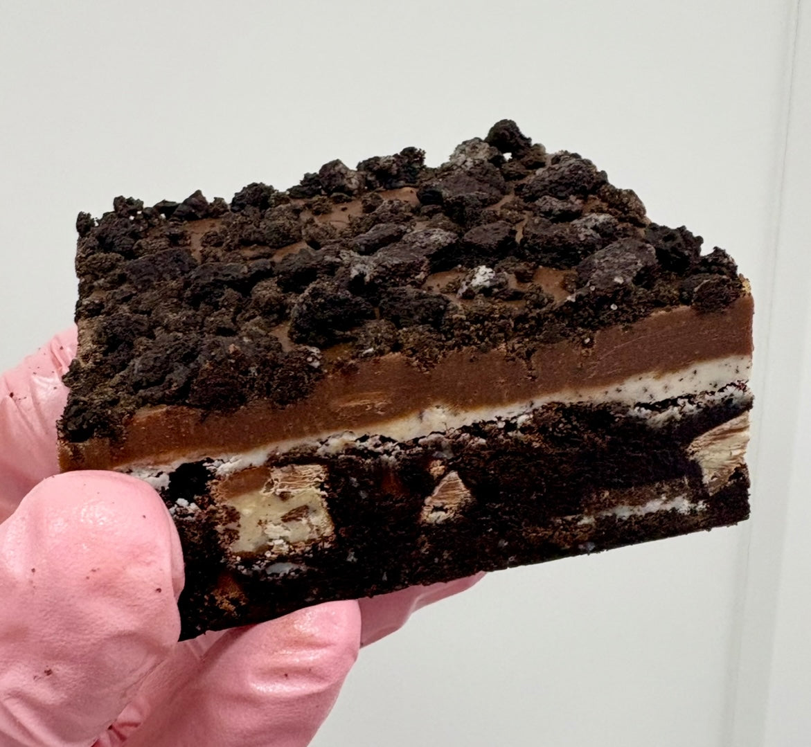 Oreo Cookies & Cream Brownie
