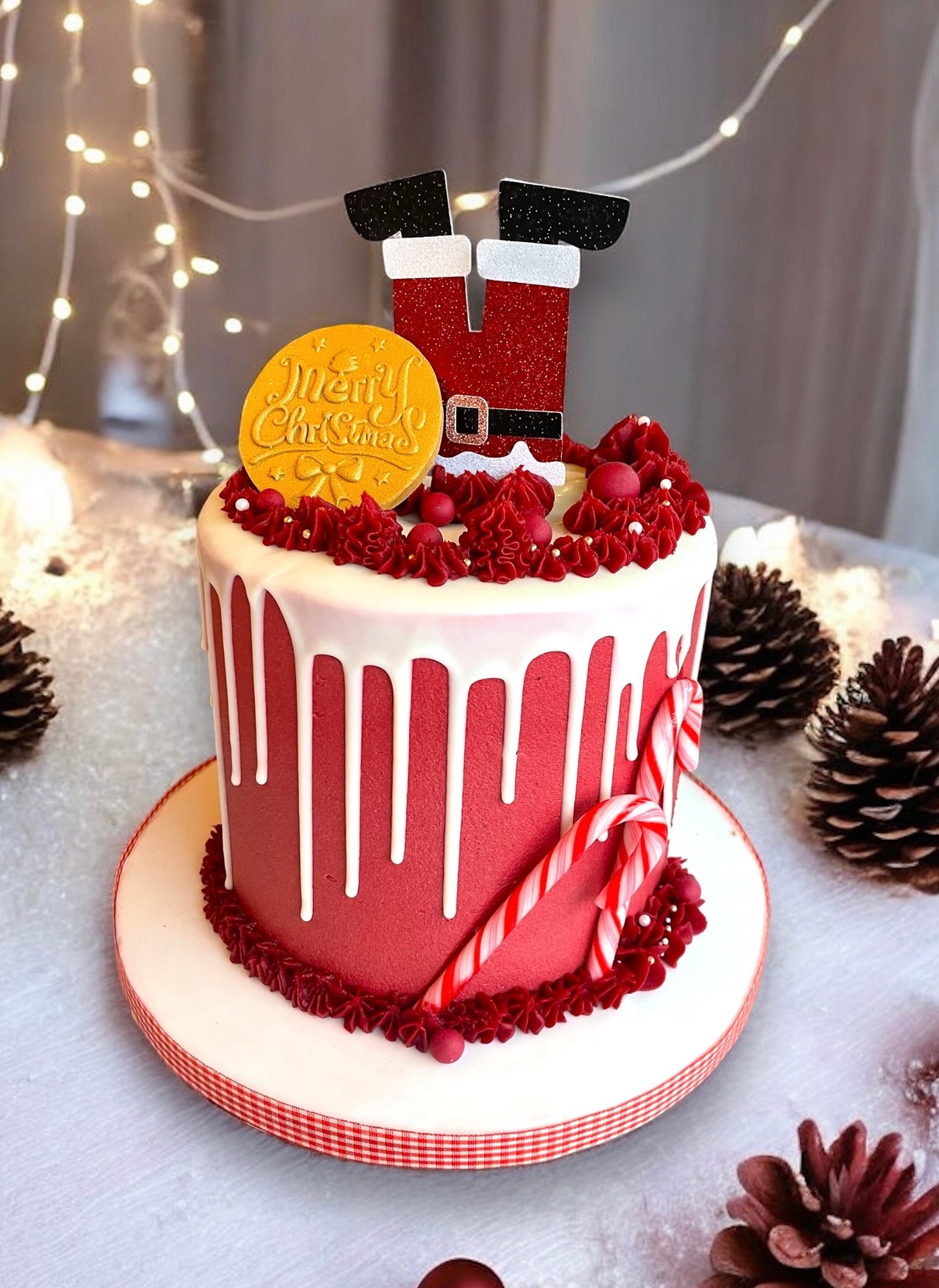Santa Themed Cake