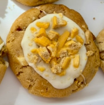 Gold bar & Caramel Stuffed Cookie