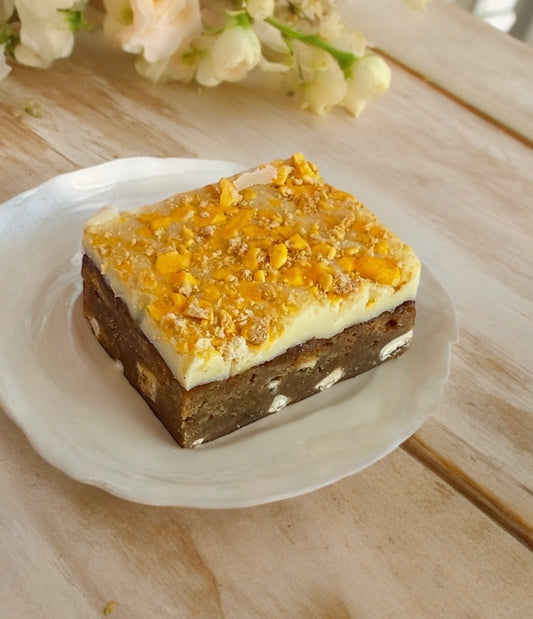 Gold Bar Caramel Blondie