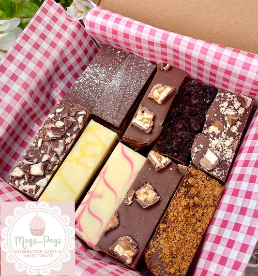 POSTABLE WEEKEND TREAT BOX